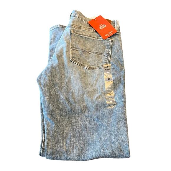 Lucky Brand Sweet Mid Rise Straight Leg Ankle Jeans Light Wash NEW 8/29 - Picture 15 of 15